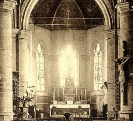 kerk-interieur-lijkkist